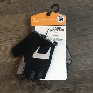 NWT Serfas Cycling Gloves - Medium